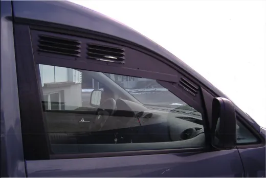 Lüftungsgitter für Fahrerhaustüren VW Caddy 5 ab 11/2020