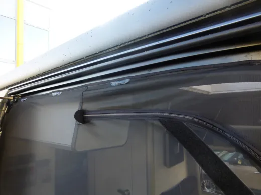 Moskitonetz für Hecktüren für MB Sprinter >2006, VW Crafter <2016