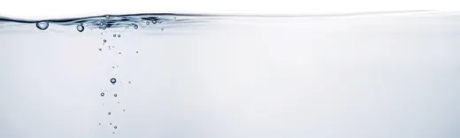 Smart Shower mit Akku und 5V USB Ladekabel