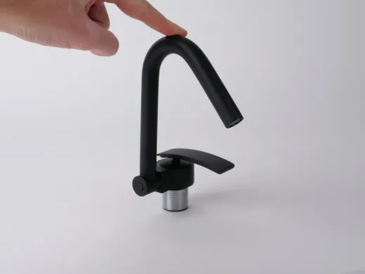 Wasserhahn - Abklappbare Armatur - Schwarz