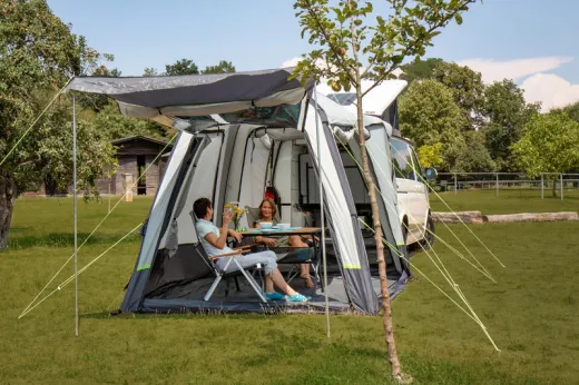 Aufblasbares Universal-Heckzelt UniVan Air