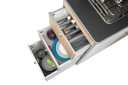 Küchenblock für Mercedes Sprinter - Platte Schwarz - Apfel / Weiß