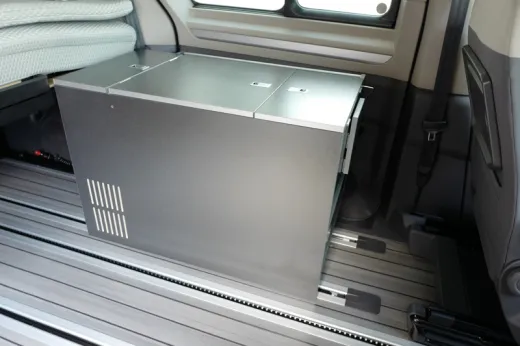 Küchenmodul als Fertigteil inklusive montierter Technik