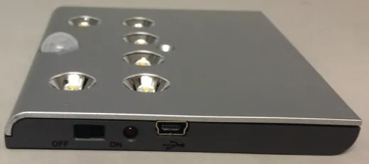 LED Akku-Leuchte m. Sensor 0,5W 6LEDs Ein-/Ausschalter 1400mA Akku