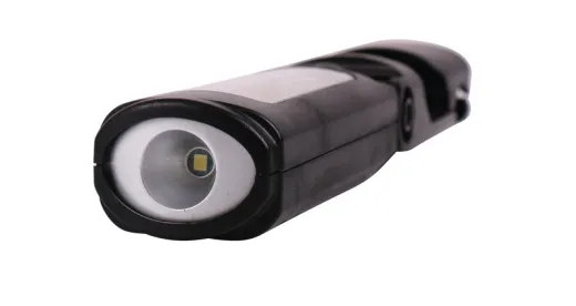 LED-Lampe mit Batteriebetrieb 3x AAA (nicht im Lieferumfang)