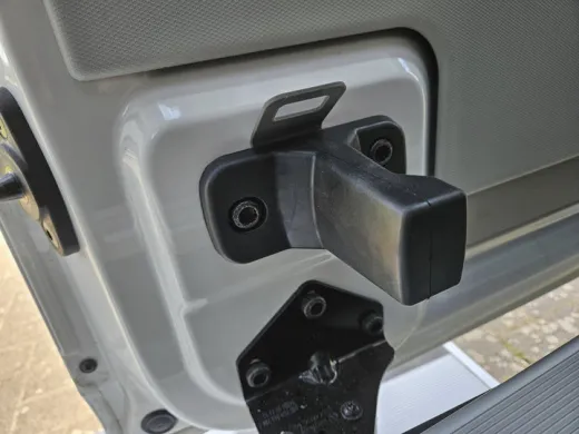 MAN TGE / Crafter 2 - Schiebetürverriegelung