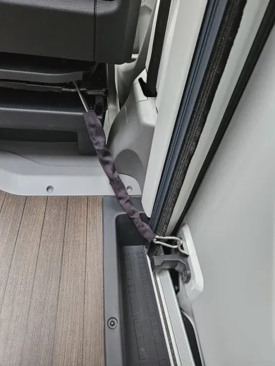 MAN TGE / Crafter 2 - Schiebetürverriegelung