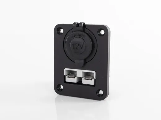 Montagepanel mit 12 V-Powersteckdose und 50 A Steckverbinder (Anderson Style)
