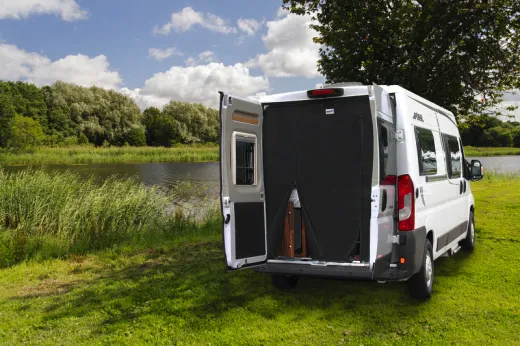 Moskitonetz Hecktür für Fiat Ducato ab 07, RV mittig, Magnetbefestigung
