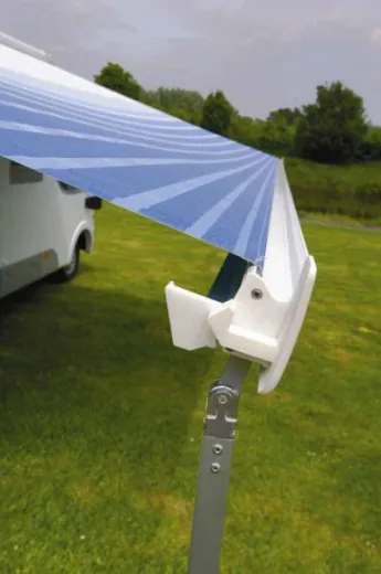 Omnistor 8000 Gelenkarm-Markise 600cm, Auszug 275cm.