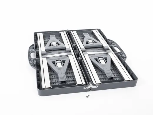 Picknick Tischgruppe grau, 65x85x67cm, 4 fixierte Sitze. Der Picknick-Tisch aus dem Koffer