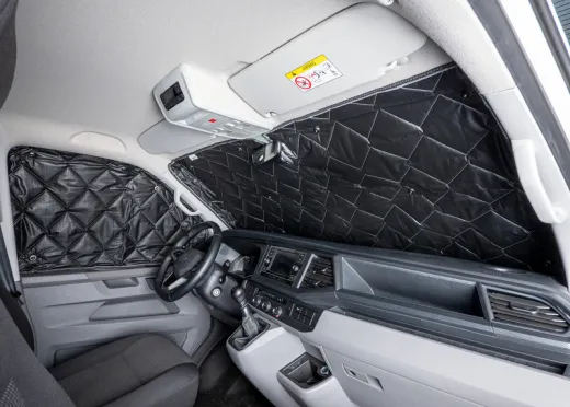 Premium-Thermomatten Blackline - Volkswagen Multivan ab 2021 - Fahrerhaus, 3-teiliges Set