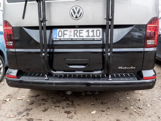 Stoßstangenschutz aus Edelstahl & Karbonfolie für VW Tranporter T5