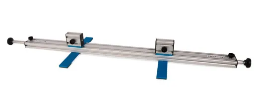 Universeller Fahrradträger für Innenraum, Kofferraum und Heckgarage