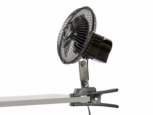 Ventilator 12 Volt, oszillierend mit Klammerhalterung