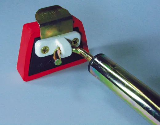 Vorzeltbefestigung ohne Bohren