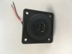 USB-A/-C Ladesteckdose - Schwarz matt