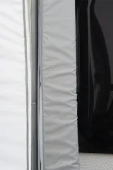 Andrückstange & Schaumstoffwulst zur Anbindung an den Caravan