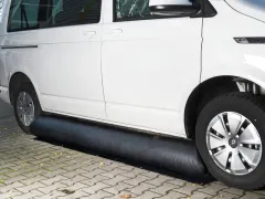Aufblasbarer Windschutz für Campingbusse