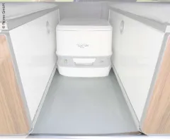 Bodenplatte Citroen Berlingo 2 und Peugeot Partner Tepee ab 5/08