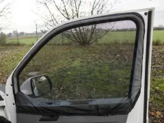 Carbest Moskitonetz für Mercedes Vito/Viano Fahrerhaus 03/2014, 2 Stück