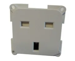 Einbausteckdose 230V grau, Ausführung England