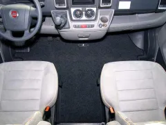 Fahrerhausteppich Renault Trafic, Exquisit schwarz, ab Bj. 2014