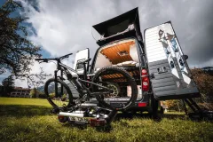 Fahrradheckträger Strada EVO RV - Ideal für Flügeltüren und große Heckklappen