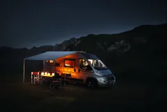 LED Streifen, 400cm seitlich abstrahlend, selbstklebend