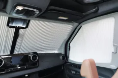 REMIfront IV Fahrerhausverdunkelung Sprinter ab Bj. 2024 mit größem Sensorgehäuse