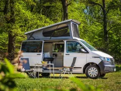 Schlafdach für VW T6.1/T6/T5 / Kurzer Radstand / Vorne hoch / Gurtverschluss